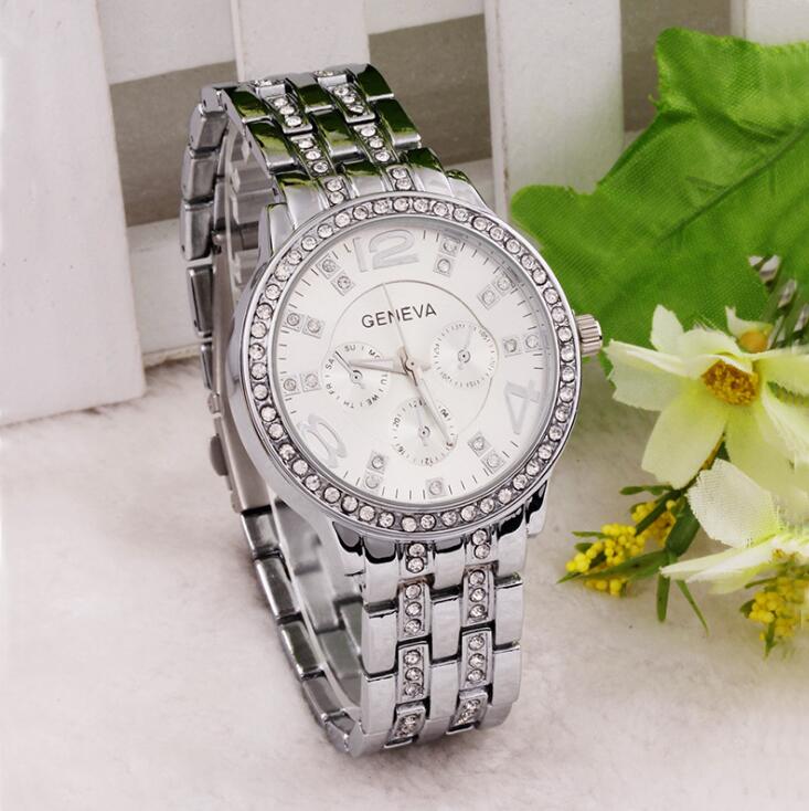 Exquisite Rhinestone Wrist Watch – Luxury Fashion Quartz Watch for Women