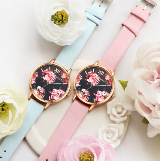 Rose Gold Women’s Leather Strap Watch – Love Heart Quartz Fashion Watch