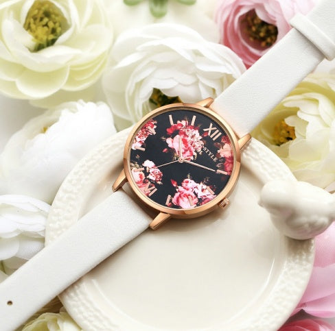 Rose Gold Women’s Leather Strap Watch – Love Heart Quartz Fashion Watch